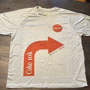 2016 Coke 10k Gray Polyester T-Shirt Short Sleeve Leslie Jordan Corinth MS-XL